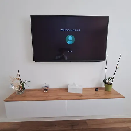 Modernes 3-zimmer-apartment Mit Top-anbindung In דירה *