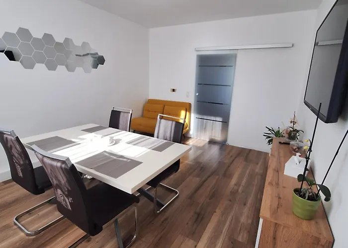 Modernes 3-zimmer-apartment Mit Top-anbindung In Wuppertal