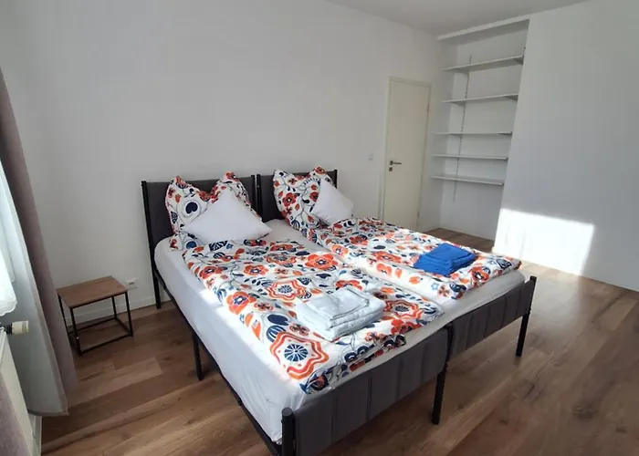 Modernes 3-zimmer-apartment Mit Top-anbindung In וופרטל